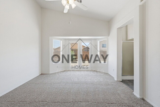 Building Photo - 4622 E Summerhaven Dr