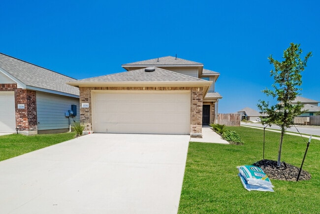 Building Photo - Green Lake Meadow - 10390 Clearwater Way, ...