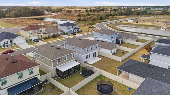 Building Photo - 37411 Roanoke River Wy