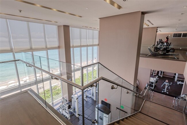 Building Photo - 1830 S Ocean Dr