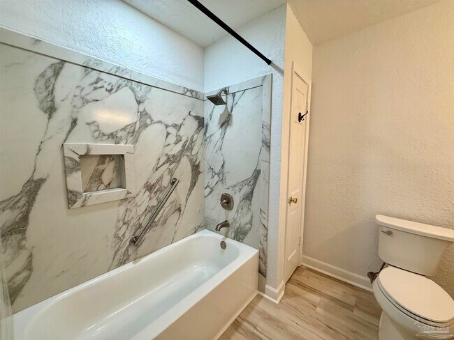 Building Photo - 9681 Pine Cone Dr