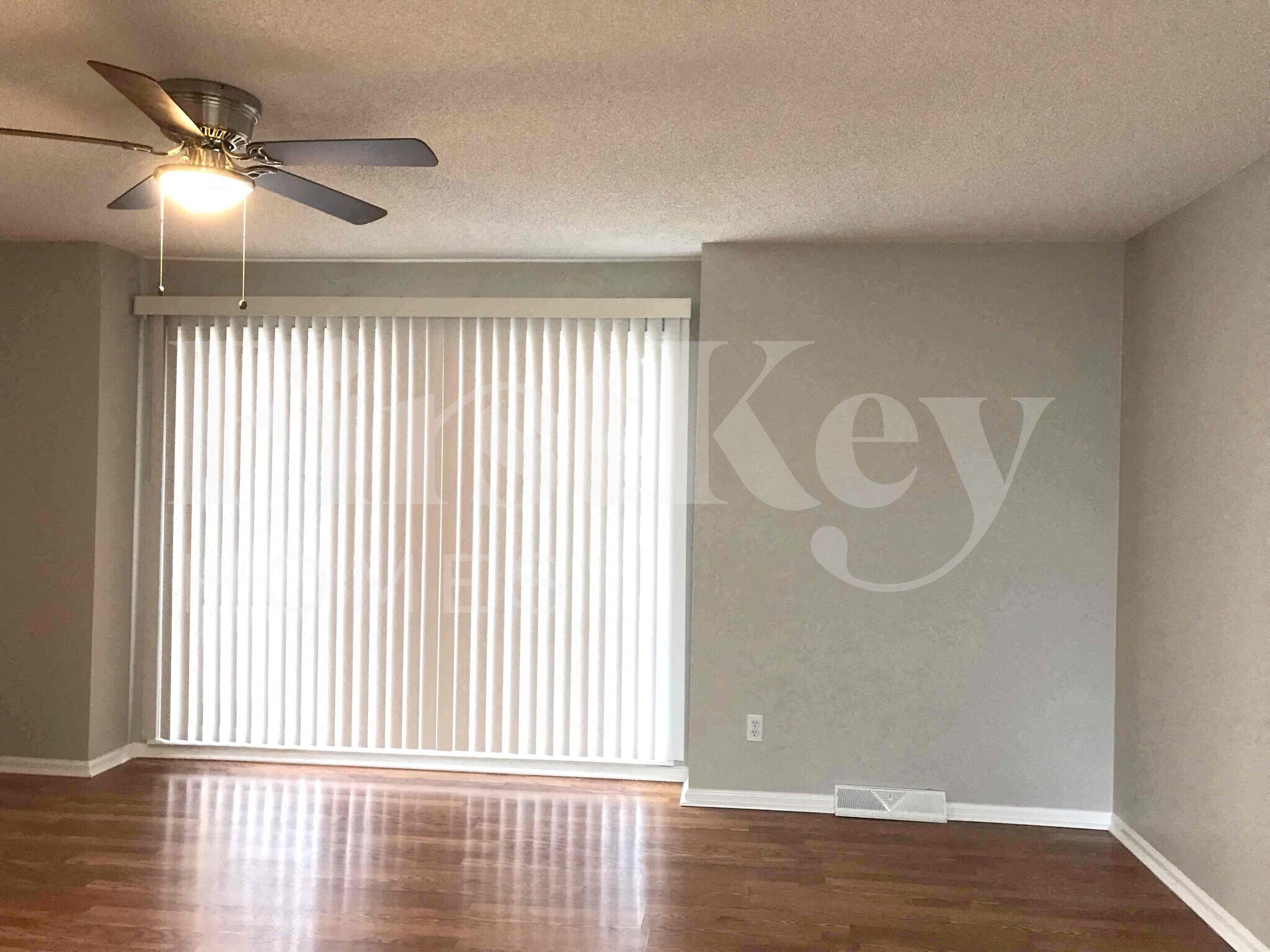 Building Photo - 8802 W 95th Terrace