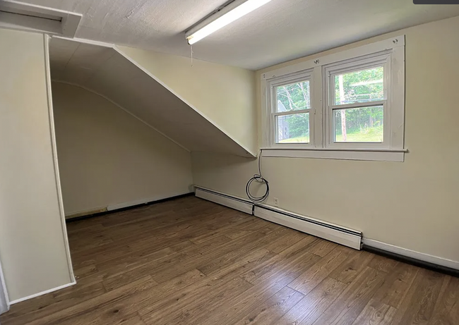 Bedroom #4 (second floor) - 7 Woolerton St