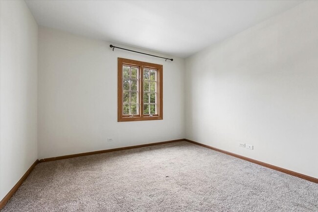 Building Photo - 1858 Princeton Cir