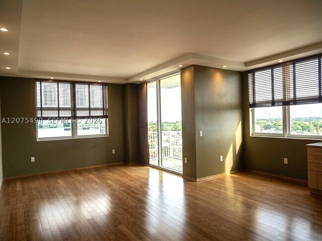 Building Photo - 3180 SW 22nd St
