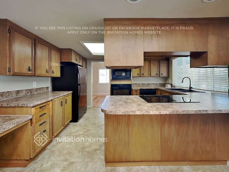 Building Photo - 7103 36th St W