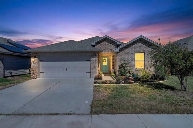 Building Photo - 7826 Bullrider Dr