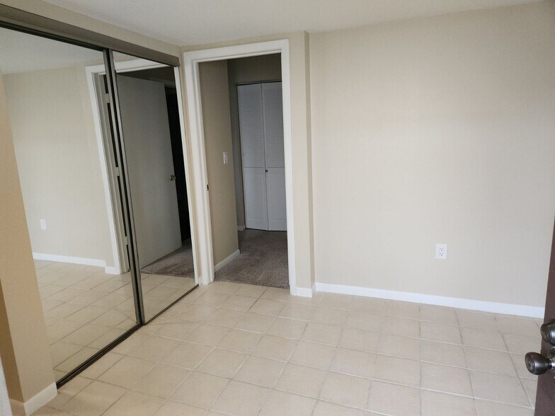 Entryway - 3546 Richwood Link