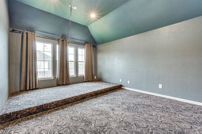 Building Photo - 7444 Primrose Dr