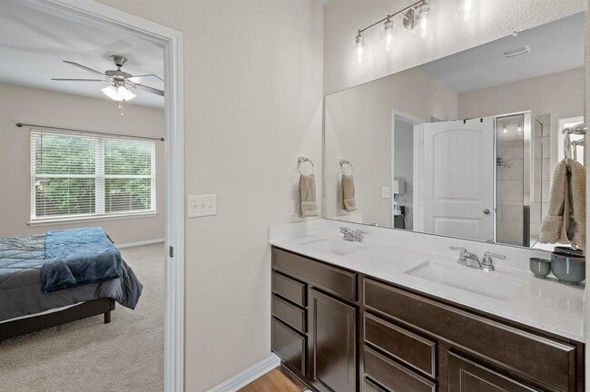 Building Photo - 4348 Rockbrook Farms Ln