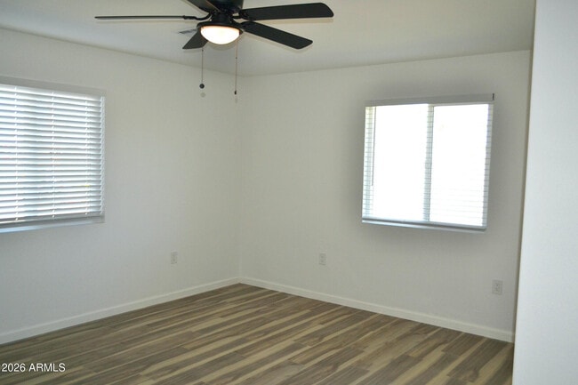 Building Photo - 44 N Mountain Rd