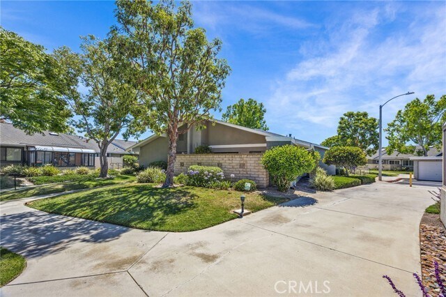 Building Photo - 8933 Yolo Cir