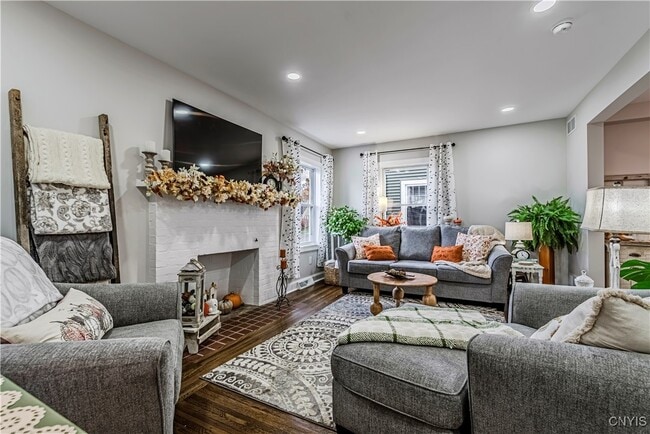 Building Photo - 58 Ballantyne Brae