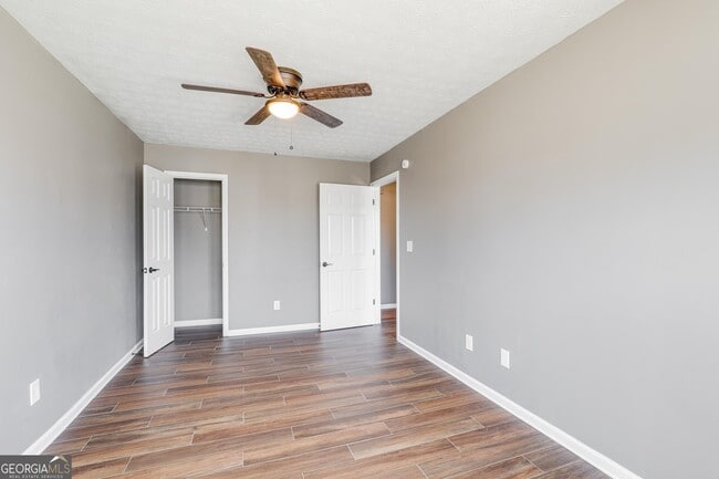 Building Photo - 130 Chastain Loop