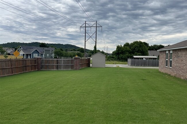 Building Photo - 246 E Anabranch Ct
