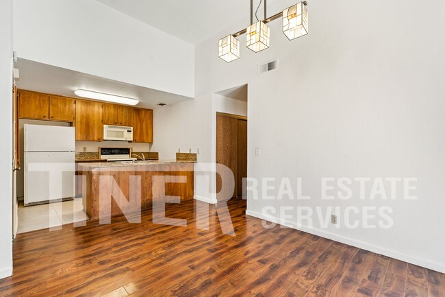 Building Photo - 7323 Chivalry Way