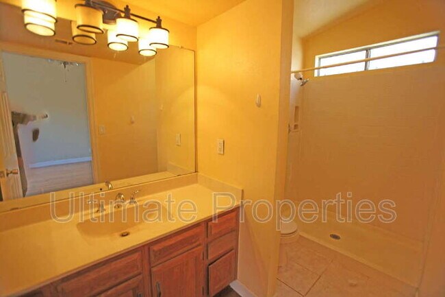 Building Photo - 4407 W Kimberly Way