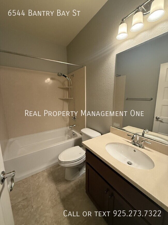 Building Photo - 6544 Bantry Bay St
