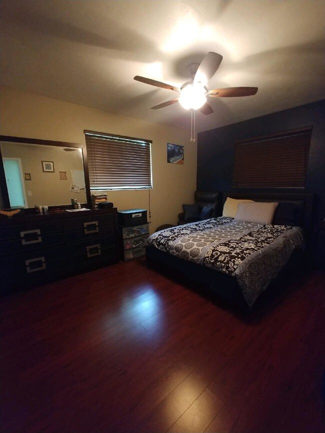 Building Photo - 671 W 35th Street  Riviera Beach FL 33404