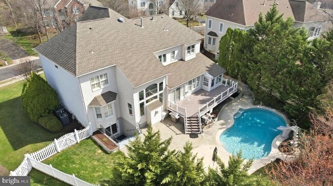 Building Photo - 19925 Interlachen Cir