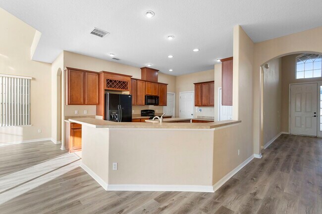 Building Photo - 2731 Sand Arbor Cir