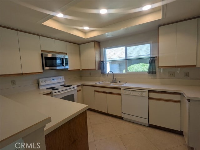 Building Photo - 28262 Glenbrook