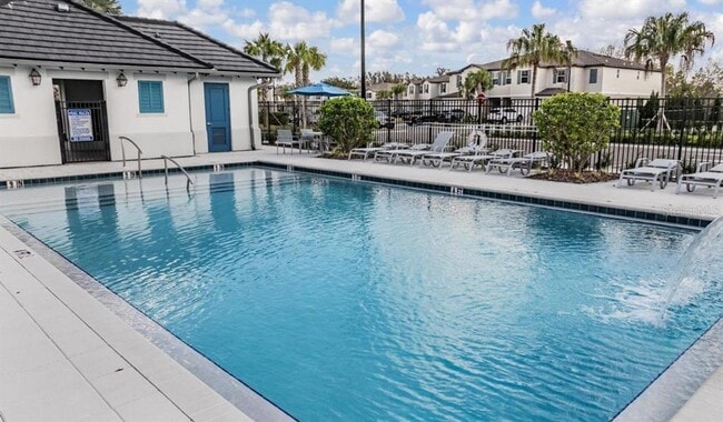 Building Photo - 6252 Shiner St