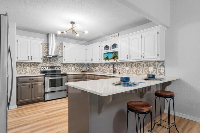 Building Photo - 185 Eagle Pointe Dr