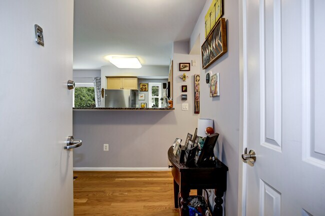 Building Photo - 1501 27th St SE