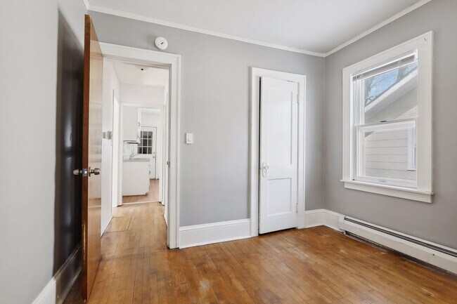 Building Photo - 1119 Matilda St