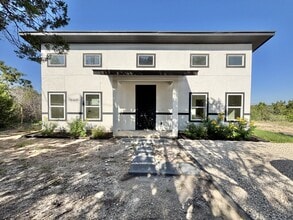 Building Photo - 227 Canyon Springs Dr