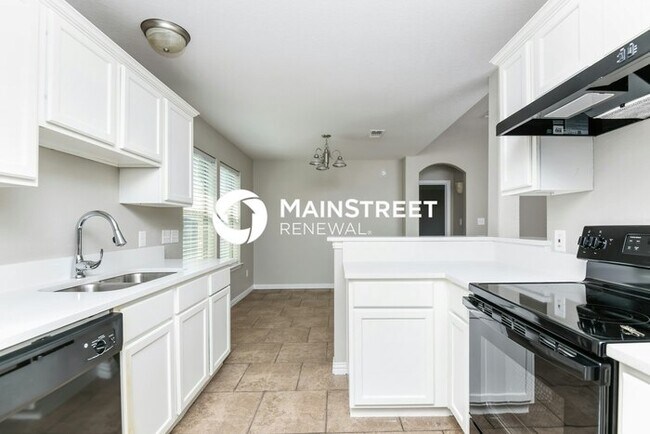Building Photo - 3 Bedroom Pet-Friendly Home in Fort Worth,...