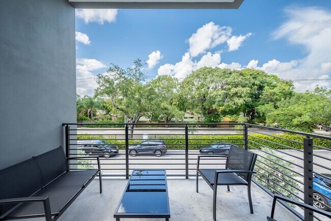 Building Photo - 6864 SW 80th St