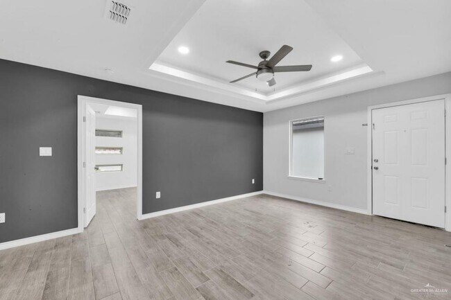 Building Photo - 13 W Sunset Valley St