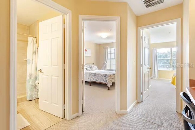 Building Photo - 3041 Ashland Ln S