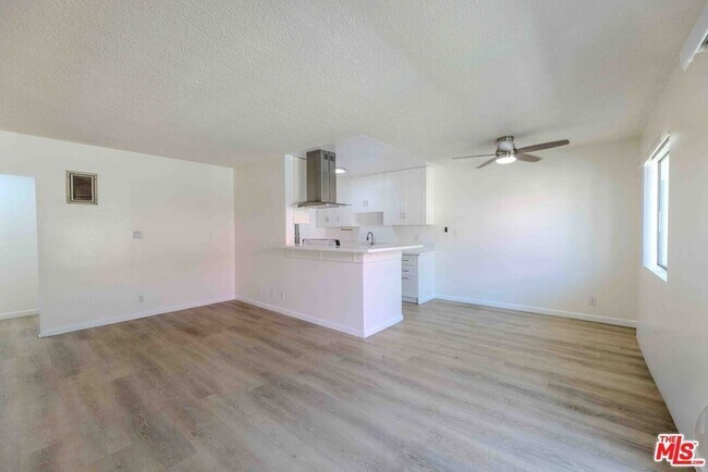 Building Photo - 1426 Orange Grove Ave