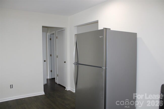 Building Photo - 428 Beaty St