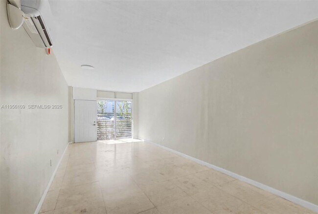 Building Photo - 1685 Jefferson Ave