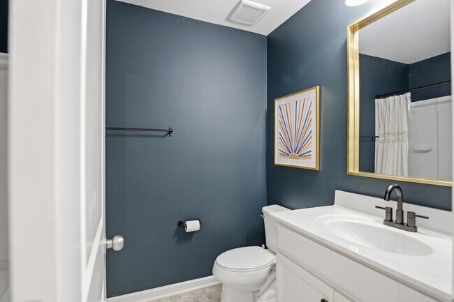 Building Photo - 1223 Bhaltair Ln