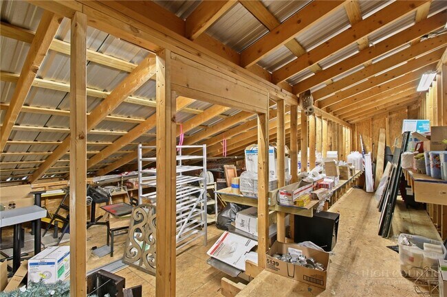 Building Photo - 1003 Beech Mountain Pkwy