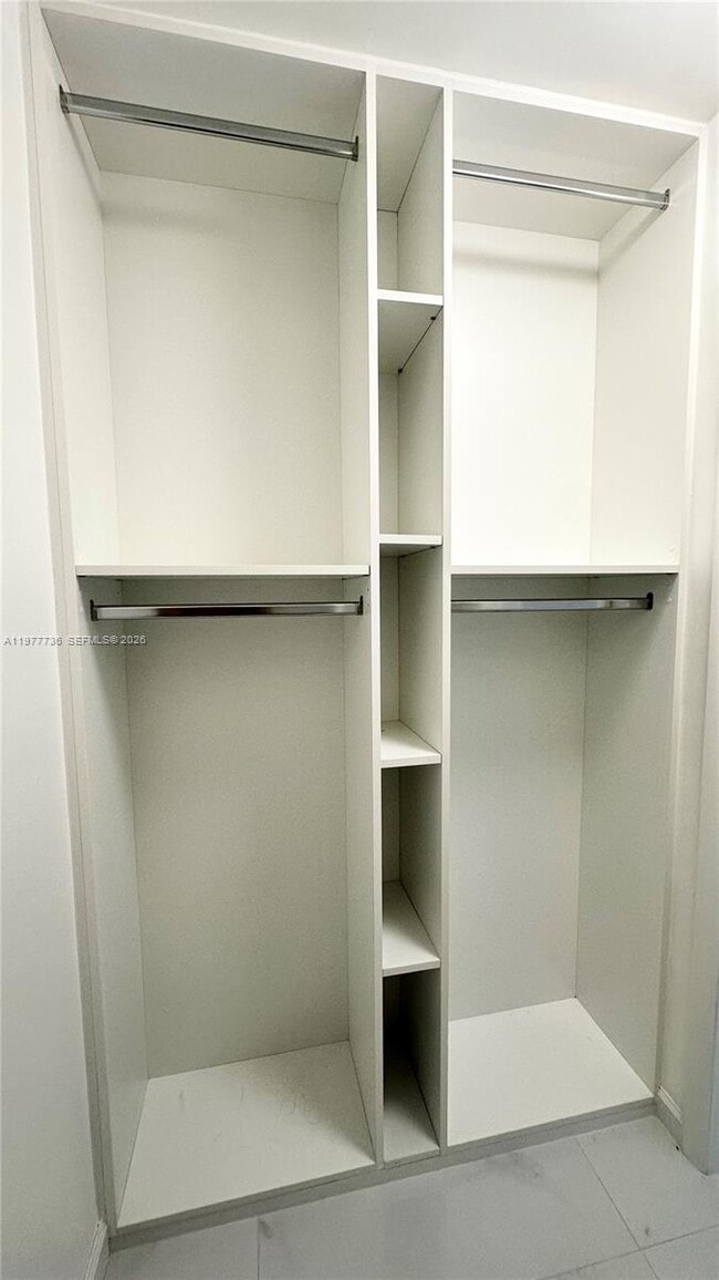 Building Photo - 1675 NE 45th St