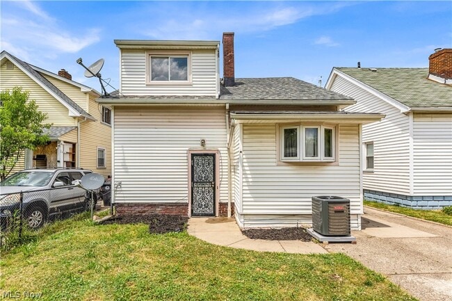 Building Photo - 6800 Kazimier Ave