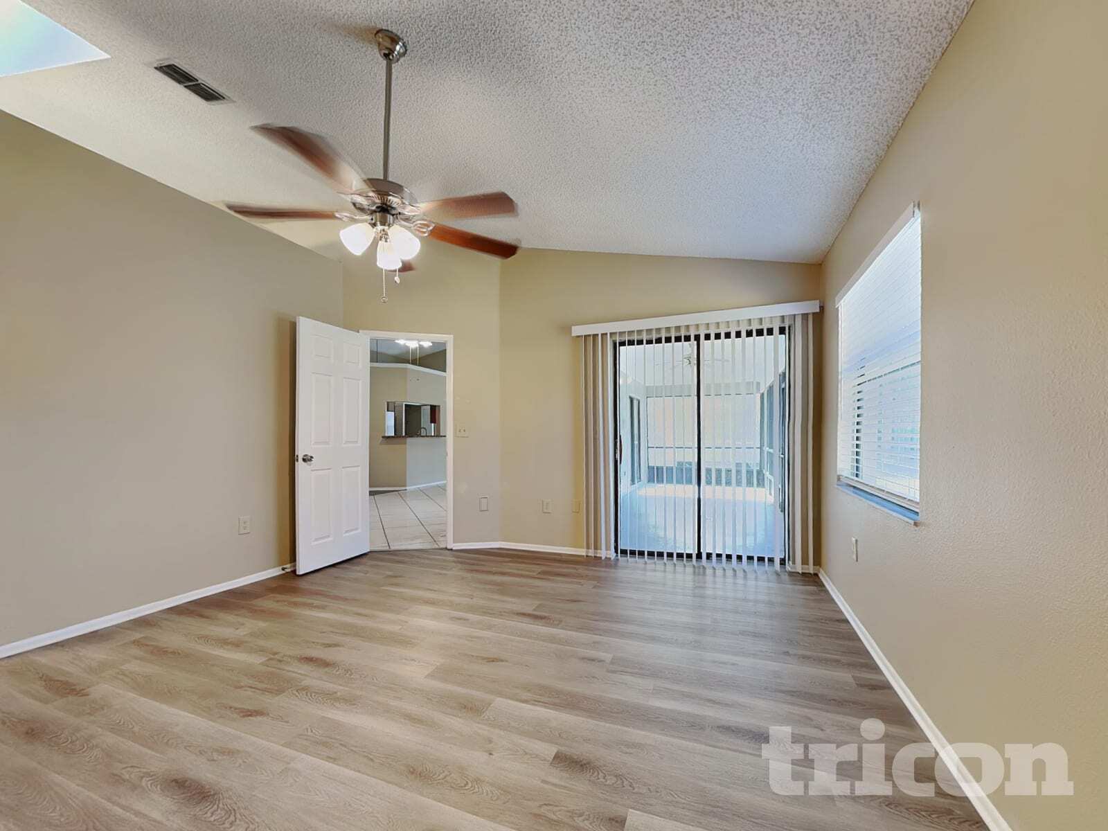 Building Photo - 8111 Hathaway Dr