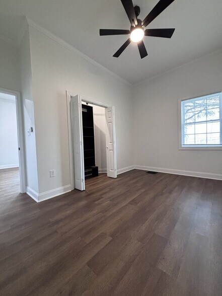 Building Photo - 5327 NC-16
