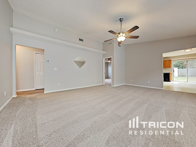 Building Photo - 4300 Lindy Trail