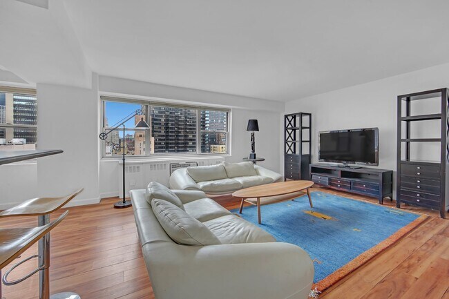 Building Photo - East 46th Street