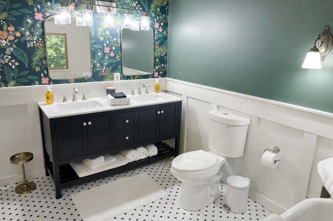 Building Photo - 21461 CO-140