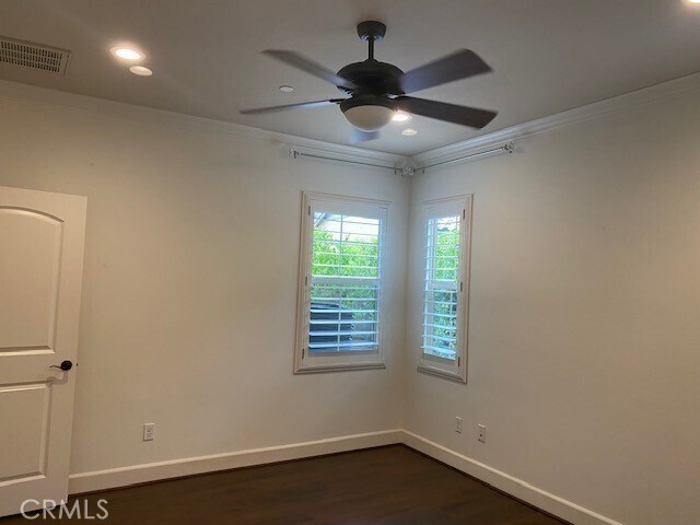 Building Photo - 29 Galan St