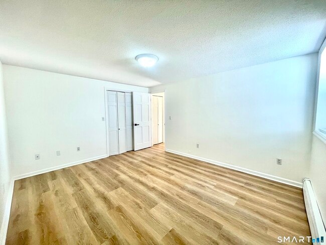 Building Photo - 112 Woodbine St