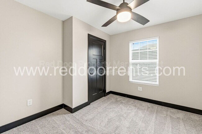 Building Photo - 416 Eastern Ave